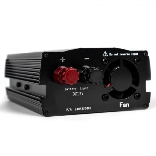 Feszültség átalakító 12/230V (600/1200W) *A