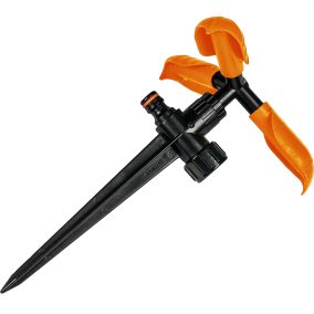 Locsoló, leszúrható 3 ágú