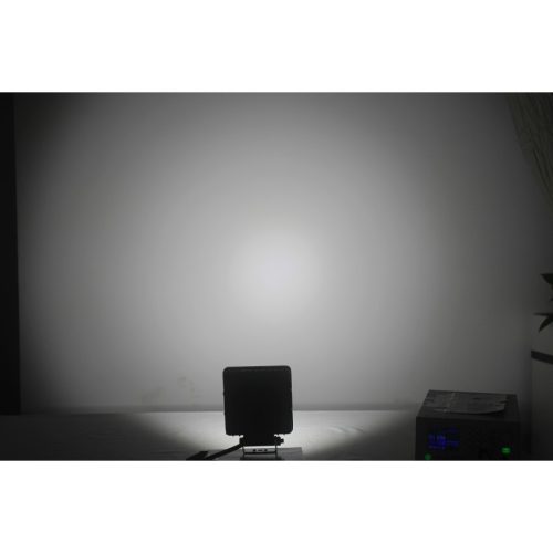 Munkalámpa négyzetalakú 16xLED + Stripe LED