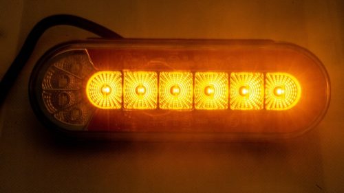 LED hátsó lámpa TL kis ovális 12/24V