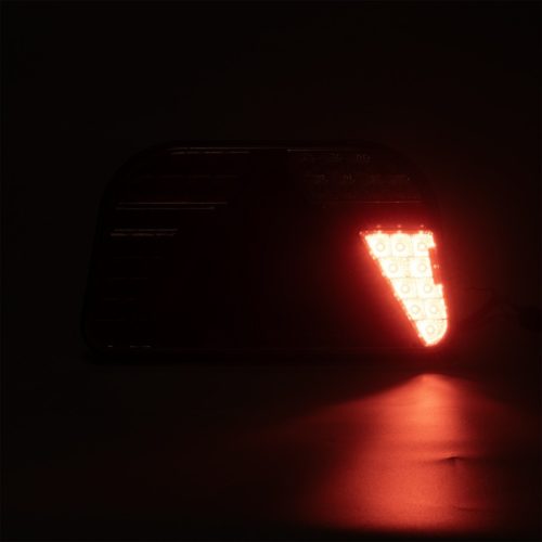 Hátsólámpa LED-es TL 5-fun. háromszöggel, bal oldali