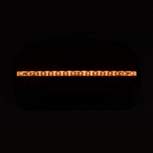 Hátsólámpa LED-es 12/24V háromszöggel, jobb oldali