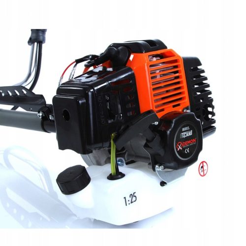Benzines fűkasza (DÉMON RQ-580) szétszedhető