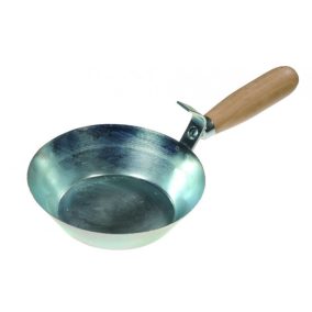 Horganyzott kőműves serpenyő 160 mm.