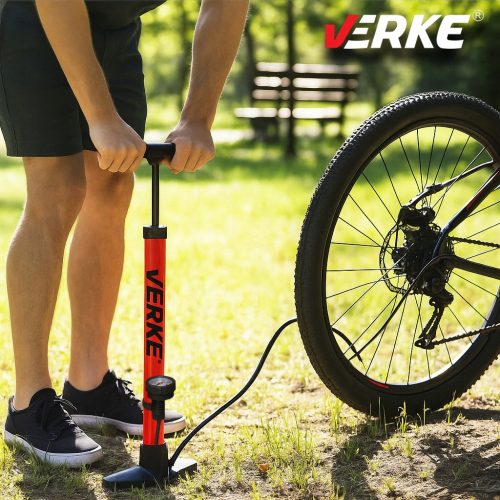 Kézipumpa manométerrel VERKE
